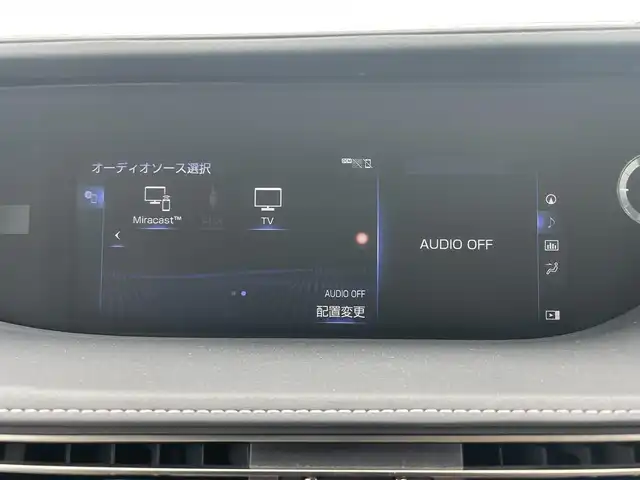 レクサス ＬＳ 500 Fスポーツ 千葉県 2018(平30)年 7万km ホワイトノーヴァガラスフレーク 純正ナビ/フルセグＴＶ/アラウンドビューモニター/クルーズコントロール/パドルシフト/ビルトインＥＴＣ/前席パワーシート/前席エアシート/全席シートヒーター/アイドリングストップ/オートライト/オートハイビーム/サンルーフ/パワーバックドア/ステアリングスイッチ/衝突被害軽減ブレーキ/レーンキープアシスト/プッシュスタート/スマートキー