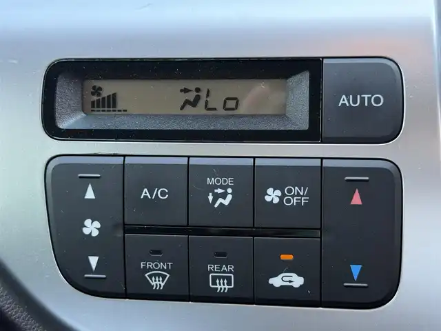 ホンダ Ｎ ＷＧＮ カスタム G 千葉県 2014(平26)年 3.2万km ポリッシュドメタルメタリック 純正CDオーディオ（AM/FM/AUX)/プッシュスタート/VSA（横滑り防止装置）/ECONモード/純正ホイール/スマートキー/フォグランプ/ディスチャージヘッドランプ/オートライト/電動格納ミラー/オートエアコン