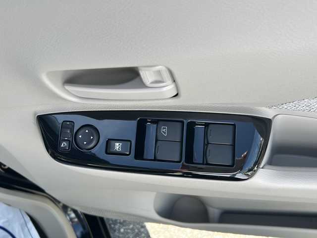 日産 ルークス X 石川県 2024(令6)年 0.5万km ブラック ４WD/衝突防止装置:ブレーキアシスト/トラクションコントロール/前席シートベルトプリテンショナー/社外ナビ（AVN-LBS01）/Bluetooth/アラウンドビューモニター/片側パワースライドドア/シートヒーター運転席/助手席/ステアリングヒーター/LEDヘッドライト/オートライト/スマートキー/レーンキープアシスト/横滑り防止装置/盗難防止装置/アイドリングストップ/ETC