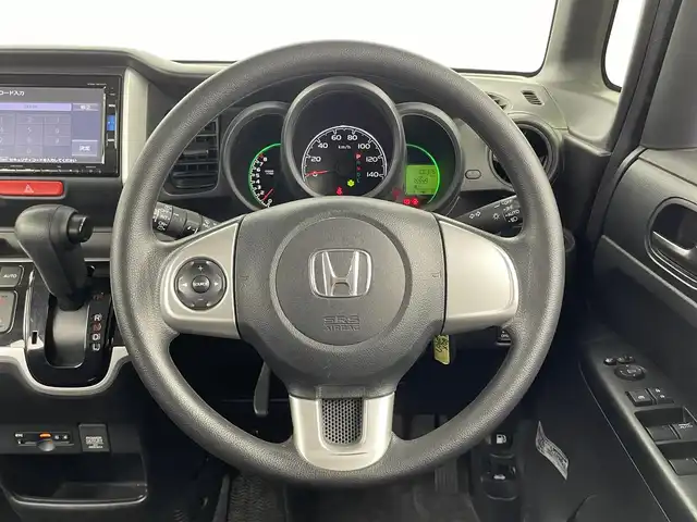 ホンダ Ｎ ＢＯＸ G Lパッケージ 大分県 2016(平28)年 10.1万km プレミアムピンクパール シティブレーキアクティブシステム/純正ナビ/（フルセグ/CD/DVD/AM/FM)/バックカメラ/前方ドライブレコーダー/両側パワースライドドア/ETC/シートバックテーブル/リアロールサンシェード/ステアリングスイッチ/オートライト/HIDヘッドライト