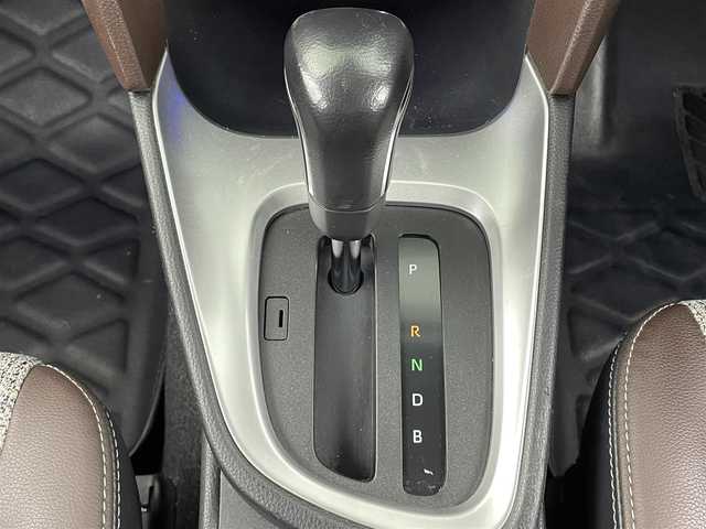 トヨタ ヤリスクロス ハイブリッド Z 大分県 2021(令3)年 6.1万km ブラックマイカ/センシュアルレッドマイカ 純正ディスプレィオーディオ/パノラミックビューモニター/BSM/TV/電動パーキングブレーキ/レーダークルーズ/パワーシート/ハーフレザーシート/シートヒーター/プッシュスタート/ETC/フロアマット/ドアバイザー/LEDヘッドライト