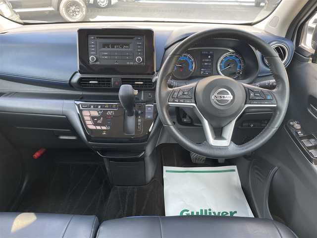 日産 デイズ HWS X プロパイロットED 和歌山県 2022(令4)年 1.7万km ホワイトパール メーカー純正オーディオ/（AM/FM/CD/AUX）/プロパイロット/全周囲カメラ/革調シートカバー/純正フロアマット/純正ドアバイザー/ETC/オートライト/プッシュスタート/アイドリングストップ