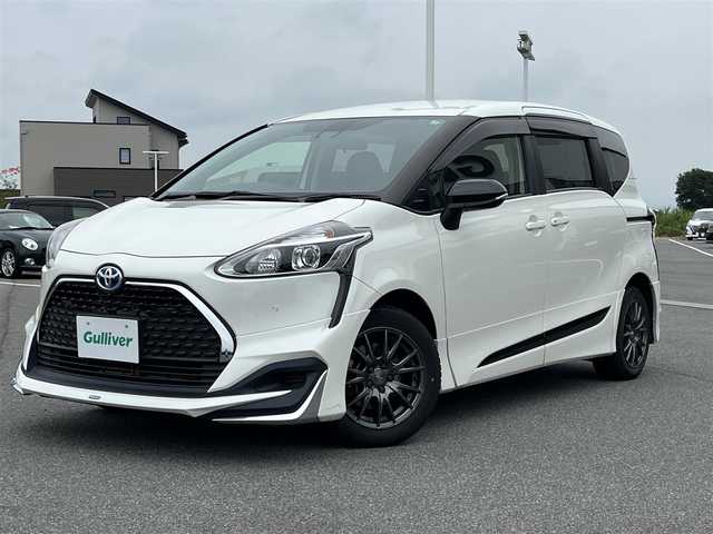 トヨタ シエンタ ハイブリッド ファンベースG セーフティEDⅡ 奈良県 2021(令3)年 5.4万km ホワイトパールクリスタルシャイン モデリスタエアロ/両側パワースライドドア/純正ナビ(フルセグTV/CD/AM・FM/BT/HDMI)/バックカメラ/ビルトインETC/トヨタセーフティセンス/クルーズコントロール/インテリジェントクリアランスソナー/シートヒーター(D/N席)/ステアリングヒーター/100V/1500W(オプション)/純正フロアマット/ドアバイザー/スペアキー