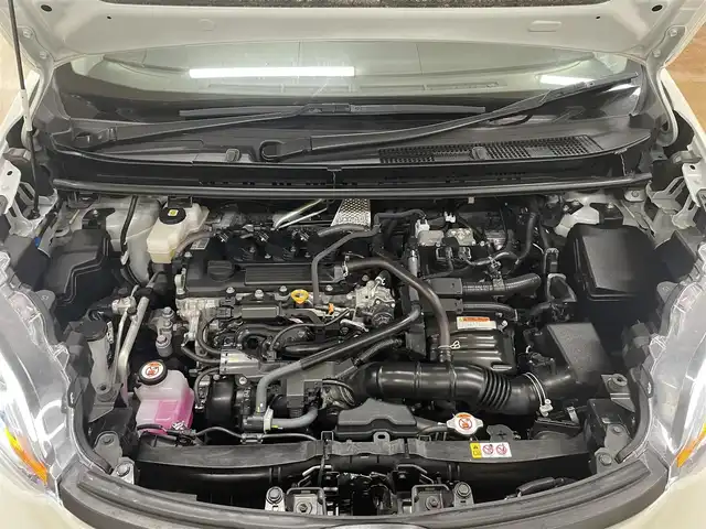 トヨタ シエンタ ハイブリッド Z 道央・札幌 2023(令5)年 3.7万km ホワイトパールクリスタルシャイン 4WD/寒冷地仕様/純正ナビ/・フルセグTV/CD/DVD/BT/USB/バックカメラ/トヨタセーフティセンス/・プリクラッシュセーフティ/・レーントレーシングアシスト/・レーンディパーチャーアラート/・ロードサインアシスト/・ドライバー異常検知システム/・発進遅れ告知機能/・プロアクティブドライビングアシスト/・緊急時操舵支援機能/・低速時加速抑制機能/横滑り防止装置/前後コーナーセンサー/ブラインドスポットモニター/レーダークルーズコントロール/ビルトインETC/両側パワースライドドア/オートライト/アダプティブハイビーム/LEDヘッドライト/プッシュスタート/スマートキーx2/純正フロアマット/純正ドアバイザー/ウインカーミラー/ステアリングリモコン/純正15インチAW/社外AW付き冬タイヤ積込/・185/65R15 ’23製 7mm/新車時保証書/取扱説明書