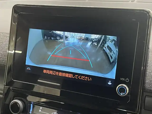 トヨタ シエンタ ハイブリッド Z 道央・札幌 2023(令5)年 3.7万km ホワイトパールクリスタルシャイン 4WD/寒冷地仕様/純正ナビ/・フルセグTV/CD/DVD/BT/USB/バックカメラ/トヨタセーフティセンス/・プリクラッシュセーフティ/・レーントレーシングアシスト/・レーンディパーチャーアラート/・ロードサインアシスト/・ドライバー異常検知システム/・発進遅れ告知機能/・プロアクティブドライビングアシスト/・緊急時操舵支援機能/・低速時加速抑制機能/横滑り防止装置/前後コーナーセンサー/ブラインドスポットモニター/レーダークルーズコントロール/ビルトインETC/両側パワースライドドア/オートライト/アダプティブハイビーム/LEDヘッドライト/プッシュスタート/スマートキーx2/純正フロアマット/純正ドアバイザー/ウインカーミラー/ステアリングリモコン/純正15インチAW/社外AW付き冬タイヤ積込/・185/65R15 ’23製 7mm/新車時保証書/取扱説明書