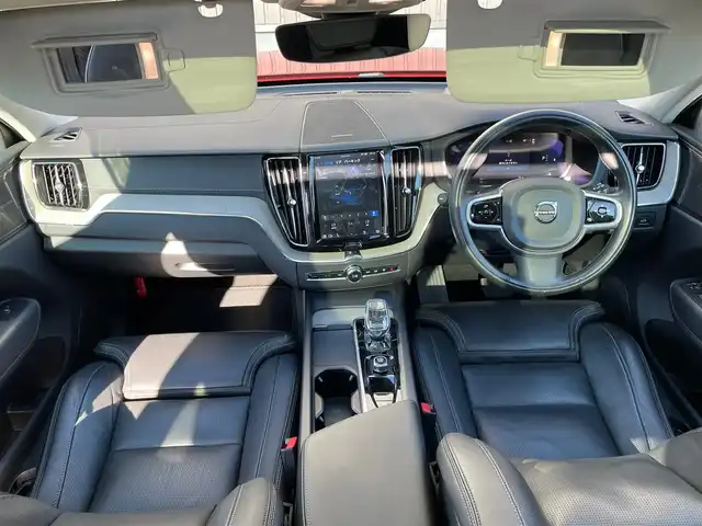 ボルボ ボルボ ＸＣ６０ B5 AWD インスクリプション 青森県 2022(令4)年 6.4万km フュージョンレッドM ワンオーナー/4WD/ターボ/パノラマサンルーフ/黒革シート/全方位カメラ/アダプティブクルーズコントロール/ＡｐｐｌｅＣａｒＰｌａｙ/置くだけ充電/純正HDDナビ/(USB/Bt)/レーンキープアシスト/ブラインドスポット/ヘッドアップディスプレイ/バーチャルコックピット/前席メモリー付きパワーシート/全席シートヒーター/前席ベンチレーター/D席マッサージ機能/ステアリングヒーター/ステアリングスイッチ/ＬＥＤオートライト/LEDフォグランプ/純正１９インチアルミホイール/ウインカーミラー/ルーフレール/ヘットライトウオッシャー/前後バンパーソナー/革巻きステア/ノブ/パドルシフト/プッシュスタートシステム/W/サイド/カーテンエアバッグ/アイドリングストップ/ドアバイザ/ABS/スマートキーX2/保証書/点検記録簿　R5.R6