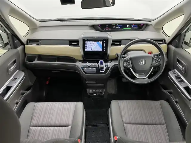 ホンダ フリード ハイブリット G 岡山県 2016(平28)年 14万km ホワイトオーキッドパール 純正ナビ/・FM/AM/Bluetooth/フルセグ/CD/DVD/バックカメラ/両側パワースライド/ETC/社外ドライブレコーダー（前後）/クルーズコントロール/スペアキー1本/盗難防止装置/横滑り防止装置/純正LEDヘッドライト/・オートライト/・フォグライト/純正フロアマット