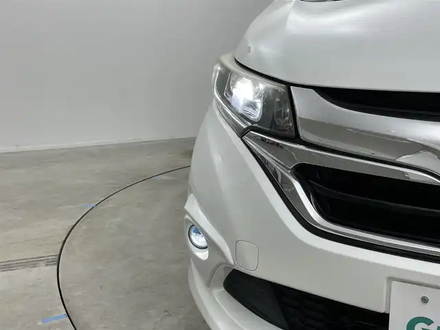 ホンダ フリード ハイブリット G 岡山県 2016(平28)年 14万km ホワイトオーキッドパール 純正ナビ/・FM/AM/Bluetooth/フルセグ/CD/DVD/バックカメラ/両側パワースライド/ETC/社外ドライブレコーダー（前後）/クルーズコントロール/スペアキー1本/盗難防止装置/横滑り防止装置/純正LEDヘッドライト/・オートライト/・フォグライト/純正フロアマット