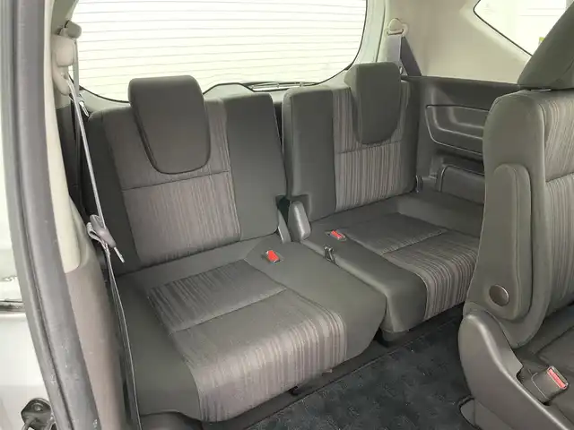 ホンダ フリード ハイブリット G 岡山県 2016(平28)年 14万km ホワイトオーキッドパール 純正ナビ/・FM/AM/Bluetooth/フルセグ/CD/DVD/バックカメラ/両側パワースライド/ETC/社外ドライブレコーダー（前後）/クルーズコントロール/スペアキー1本/盗難防止装置/横滑り防止装置/純正LEDヘッドライト/・オートライト/・フォグライト/純正フロアマット