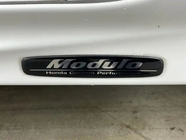 ホンダ フリード ハイブリット G 岡山県 2016(平28)年 14万km ホワイトオーキッドパール 純正ナビ/・FM/AM/Bluetooth/フルセグ/CD/DVD/バックカメラ/両側パワースライド/ETC/社外ドライブレコーダー（前後）/クルーズコントロール/スペアキー1本/盗難防止装置/横滑り防止装置/純正LEDヘッドライト/・オートライト/・フォグライト/純正フロアマット