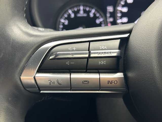 マツダ マツダ３ファストバック 20S Lパッケージ 宮城県 2020(令2)年 4.4万km マシーングレープレミアムM 純正ナビ/フルセグTV/AM/FM/Bluetooth/CD/DVD/全方位カメラ/レーダークルーズコントロール/運転席パワーシート/前席シートヒーター/ステアリングヒーター/パドルシフト/ブラインドスポットモニター/純正18インチAW/クリアランスソナー/横滑り防止装置/衝突被害軽減システム/前後ドライブレコーダー/スペアキー×1/オートライト/オートマチックハイビーム/ETC/取扱説明書/純正フロアマット