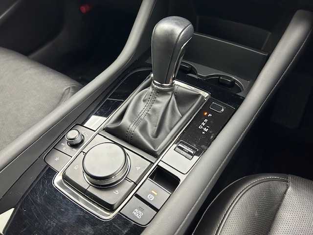 マツダ マツダ３ファストバック 20S Lパッケージ 宮城県 2020(令2)年 4.4万km マシーングレープレミアムM 純正ナビ/フルセグTV/AM/FM/Bluetooth/CD/DVD/全方位カメラ/レーダークルーズコントロール/運転席パワーシート/前席シートヒーター/ステアリングヒーター/パドルシフト/ブラインドスポットモニター/純正18インチAW/クリアランスソナー/横滑り防止装置/衝突被害軽減システム/前後ドライブレコーダー/スペアキー×1/オートライト/オートマチックハイビーム/ETC/取扱説明書/純正フロアマット