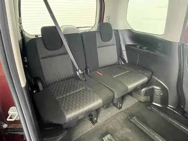 日産 セレナ e－パワー ハイウェイスター V 群馬県 2021(令3)年 3.9万km マルーンレッド 2トーン 純正１０インチナビ/ＢＴ/フルセグ/フリップダウンモニター/全方位カメラ/ＥＴＣ/ハンズフリー両側パワースライドドア/シートヒーター/レーンアシスト/パーキングアシスト/インテリジェントルームミラー/SRSエアバック （運転席/助手席/サイド/カーテン）/オートライト/オートマチックハイビーム/衝突被害軽減システム/盗難防止装置/禁煙者