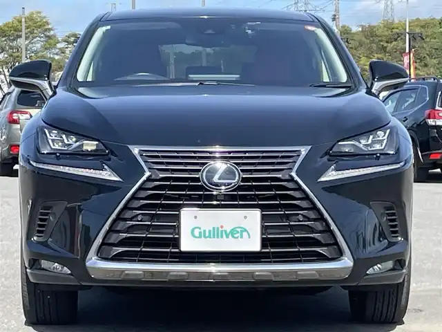 レクサス ＮＸ 300h Iパッケージ 道央・札幌 2020(令2)年 5万km グラファイトブラックガラスフレーク ４WD/純正メモリーナビ/CD/DVD/BT/フルセグ/プリクラッシュセーフティ/横滑り防止装置/レーダークルーズコントロール/レーンキープアシスト/クリアランスソナー/ブラインドスポットモニター/パーキングサポートブレーキ/ロードサインアシスト/バック/サイドカメラ/ビルトインETC2.0/ドライブレコーダー/EVMODE/DRIVEMODE切替/パワーバックドア/前席パワーシート/D席メモリーシート/前席シートヒーター/革巻きステアリング/ステアリングリモコン/パドルシフト/ハンドルヒーター/電動パーキング/ブレーキホールド/MTモード付AT/自動防眩ミラー/HUD/nanoe/プッシュスタート/スマートキー/カードキー/リモートスタート/３眼LEDヘッドライト/オートライト/オートハイビーム/フォグランプ/電動格納ミラー/ヒーテッドドアミラー/ウィンカーミラー/フロアマット/スペアキー