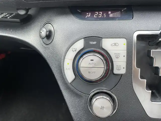 トヨタ シエンタ G クエロ 栃木県 2018(平30)年 4.5万km ホワイトパールクリスタルシャイン トヨタセーフティセンス/モデリスタエアロ/純正メモリナビ/フルセグTV/DVD/Bluetooth/純正フリップダウンモニター/バックカメラ/ETC/前後ドライブレコーダー/ハーフレザーシート/両側パワースライドドア/コンソールBOX/ステアリングリモコン/LEDヘッドライト/フォグランプ/スマートキー/スペアキー