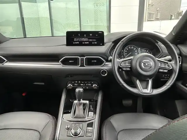 マツダ ＣＸ－５ 25S スポーツアピアランス 香川県 2021(令3)年 1.5万km スノーフレイクホワイトパールマイカ 登録時走行距離14768km/1オーナー/純正10.25型ディスプレイオーディオ/（フルセグTV/Bluetooth/USB）/純正前後ドライブレコーダー/i-ACTIVSENSE/・360°ビューモニター/・アドバンストスマートシティブレーキサポート/・レーダークルーズコントロール/・レーンキープアシスト/・車線逸脱警報システム/・ブラインドスポットモニター/・交通標識認識/・ドライバーアテンションアラート/・アダプティブフロントライティングシステム/・ハイビームコントロールシステム/LEDヘッドライト/ヘッドアップディスプレイ/電動パーキングブレーキ/オートブレーキホールド/オートワイパー/革巻きステアリング/ステアリングスイッチ/パドルシフト/ステアリングヒーター/黒革シート/前席パワーシート/前席シートヒーター/電動バックドア/ワイヤレス充電器/純正ETC/純正19インチ専用アルミホイール/純正フロアマット/トノカバー/ISOFIX/スペアキー/新車保証書/整備記録簿/取扱説明書