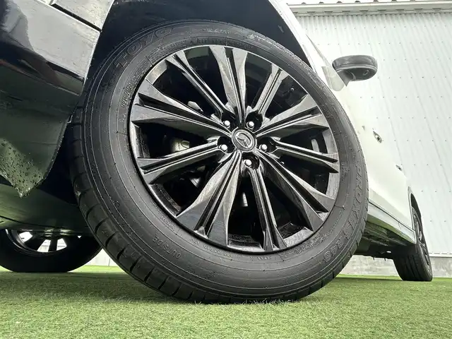 マツダ ＣＸ－５ 25S スポーツアピアランス 香川県 2021(令3)年 1.5万km スノーフレイクホワイトパールマイカ 登録時走行距離14768km/1オーナー/純正10.25型ディスプレイオーディオ/（フルセグTV/Bluetooth/USB）/純正前後ドライブレコーダー/i-ACTIVSENSE/・360°ビューモニター/・アドバンストスマートシティブレーキサポート/・レーダークルーズコントロール/・レーンキープアシスト/・車線逸脱警報システム/・ブラインドスポットモニター/・交通標識認識/・ドライバーアテンションアラート/・アダプティブフロントライティングシステム/・ハイビームコントロールシステム/LEDヘッドライト/ヘッドアップディスプレイ/電動パーキングブレーキ/オートブレーキホールド/オートワイパー/革巻きステアリング/ステアリングスイッチ/パドルシフト/ステアリングヒーター/黒革シート/前席パワーシート/前席シートヒーター/電動バックドア/ワイヤレス充電器/純正ETC/純正19インチ専用アルミホイール/純正フロアマット/トノカバー/ISOFIX/スペアキー/新車保証書/整備記録簿/取扱説明書