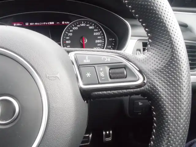 アウディ Ａ６ 2．0 TFSI クワトロSライン 岩手県 2017(平29)年 2万km グレイシアホワイトメタリック アシスタンスパッケージ/Audiブレーキガード/サイドアシスト /レーンアシスト/アダプティブクルーズ/純正ナビ/フルセグTV/全方位カメラ/パーキングエイド /パークアシスト/BOSEサウンド/ETC2.0/前後ドラレコ/黒革シート/シートヒーター/パワーシート