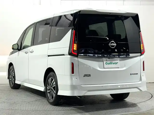 日産 セレナ e－パワー ハイウェイスター V 大阪府 2025(令7)年 0.1千km プリズムホワイト 登録済未使用車 ProPILOT 純正12.3incナビTV 360カメラ デジタルインナーミラー ハーフレザー レーダークルコン 衝突軽減ブレーキ レーンアシスト ブラインドSM 踏み間違い防止装置 クリアランスソナー 置き型充電