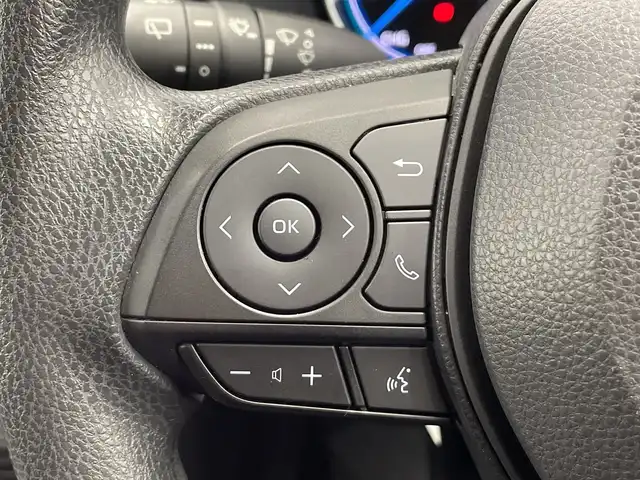 トヨタ ＲＡＶ４ ハイブリッドX 栃木県 2023(令5)年 1.6万km ホワイトパールクリスタルシャイン ワンオーナー/8インチディスプレイオーディオ/（Bluetooth/USB/フルセグTV/Applecarplay/AndroidAuto）/バックカメラ/TRDフルエアロ/トヨタセーフティセンス/衝突軽減ブレーキ/車線逸脱警報/オートマチックハイビーム/先行車発進告知/ブラインドスポットモニター/前後コーナーセンサー/ビルトインETC2.0/前方ドラレコ/禁煙車/オートライト/LEDヘッドライト/横滑り防止装置/AC100V電源/フォグランプ/スマートキー/プッシュスタート/ステアリングスイッチ/革巻きステアリング/電動格納ミラー/純正アルミホイール/純正フロアマット