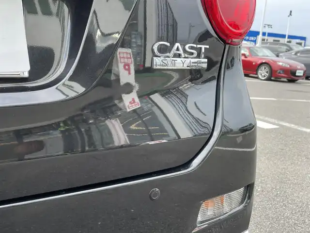 ダイハツ キャスト スタイル X リミテッド SAⅢ 長崎県 2022(令4)年 3.3万km ブラックマイカメタリック ワンオーナー/純正ナビ/（フルセグ・DVD・SD・BT・CD)/バックカメラ/ETC/純正ドライブレコーダー/前席シートヒーター/クラッツィオシートカバー/クリアランスソナー/ステアスイッチ/アイドリングストップ/スペアキー/オートハイビーム/オートライト