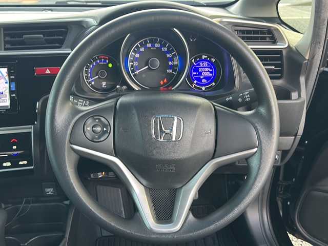 ホンダ フィット 13G Fパッケージ ファインED 大阪府 2017(平29)年 3.4万km クリスタルブラックパール ワンオーナー/純正ナビ/フルセグＴＶ/Bluetoothオーディーオ/DVD再生/バックカメラ/衝突軽減ブレーキ/スマートキー/プッシュスタート/ETC/LEDライト/サイドエアバッグ/カーテンエアバッグ