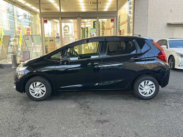 ホンダ フィット 13G Fパッケージ ファインED 大阪府 2017(平29)年 3.4万km クリスタルブラックパール ワンオーナー/純正ナビ/フルセグＴＶ/Bluetoothオーディーオ/DVD再生/バックカメラ/衝突軽減ブレーキ/スマートキー/プッシュスタート/ETC/LEDライト/サイドエアバッグ/カーテンエアバッグ