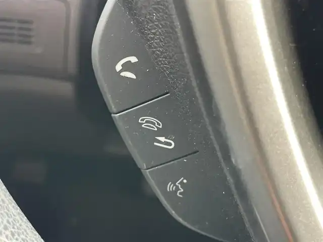 ホンダ フリード G ホンダセンシング 千葉県 2018(平30)年 5.7万km コバルトブルーパール ホンダセンシング/・衝突軽減ブレーキ/レーンキープアシスト/・レーダークルーズコントロール/オートハイビーム/・クリアランスソナー/踏み間違い防止/・標識認識機能/純正メモリナビ(VXM-184VFi)/・フルセグ/BT/DVD/CD/バックカメラ/ステアリングスイッチ/ETC/両側パワースライドドア/LEDヘッドライト/オートライト/スマートキー/プッシュスタート/純正フロアマット/社外15インチAW