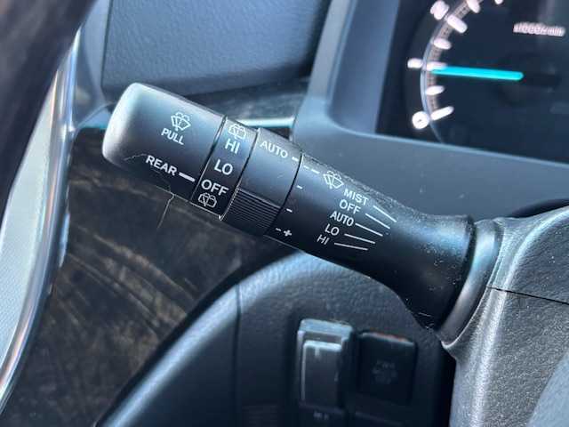 トヨタ ヴェルファイア 宮城県 2013(平25)年 9万km ブラック 走行距離：89661km/ワンオーナー/電動リアゲート/後席モ二ター/パワーシート/両側パワースライドドア/ＥＴＣ/スペアキー/クルーズコントロール/前後コーナーセンサー/純正アルミホイール/社外フロアマット/パワーシート/ＤＮ席シートヒーター/オットマン/AM・FM・CD・DVD・BT・TV・USB・SD