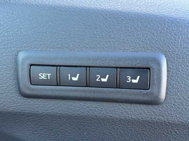 トヨタ ヴェルファイア 宮城県 2013(平25)年 9万km ブラック 走行距離：89661km/ワンオーナー/電動リアゲート/後席モ二ター/パワーシート/両側パワースライドドア/ＥＴＣ/スペアキー/クルーズコントロール/前後コーナーセンサー/純正アルミホイール/社外フロアマット/パワーシート/ＤＮ席シートヒーター/オットマン/AM・FM・CD・DVD・BT・TV・USB・SD