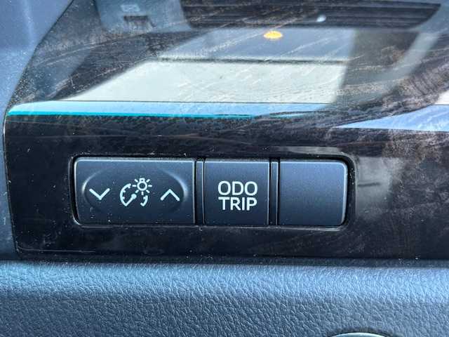 トヨタ ヴェルファイア 宮城県 2013(平25)年 9万km ブラック 走行距離：89661km/ワンオーナー/電動リアゲート/後席モ二ター/パワーシート/両側パワースライドドア/ＥＴＣ/スペアキー/クルーズコントロール/前後コーナーセンサー/純正アルミホイール/社外フロアマット/パワーシート/ＤＮ席シートヒーター/オットマン/AM・FM・CD・DVD・BT・TV・USB・SD