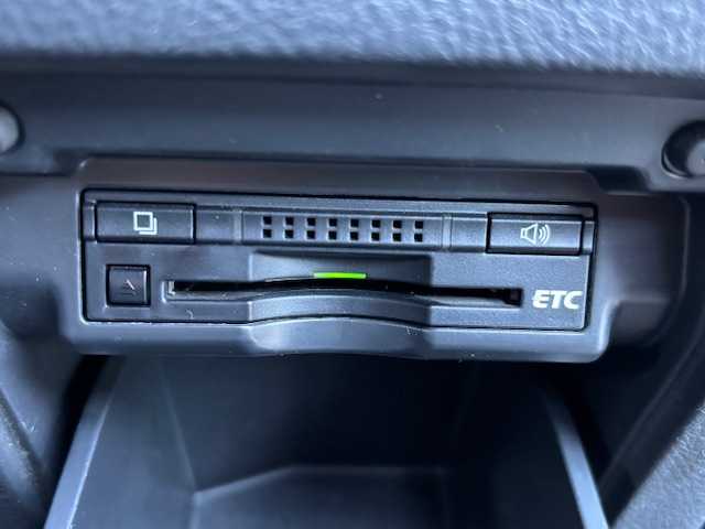 トヨタ ヴェルファイア 宮城県 2013(平25)年 9万km ブラック 走行距離：89661km/ワンオーナー/電動リアゲート/後席モ二ター/パワーシート/両側パワースライドドア/ＥＴＣ/スペアキー/クルーズコントロール/前後コーナーセンサー/純正アルミホイール/社外フロアマット/パワーシート/ＤＮ席シートヒーター/オットマン/AM・FM・CD・DVD・BT・TV・USB・SD