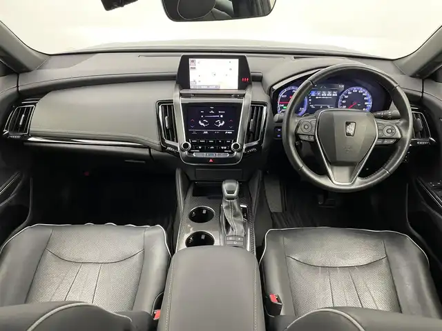 トヨタ クラウン ハイブリッド RS アドバンス 埼玉県 2019(令1)年 2.9万km プレシャスブラックパール 黒レザーシート/純正ナビ/(CD/DVD/Bluetooth/USB/AUX/音楽録音/フルセグ)/セーフティセンス/バックカメラ/レーダークルーズコントロール/前後ドライブレコーダー/シートベンチレーション/パワーシート/ステアリングヒーター/プリクラッシュセーフティ/ヘッドアップディスプレイ/BSM/前後コーナーセンサー/RCTA（リヤクロストラフィックアラート）/BSM（ブラインドスポットモニタリング）/オートLEDライト/純正１８インチアルミホイール