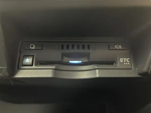 トヨタ クラウン ハイブリッド RS アドバンス 埼玉県 2019(令1)年 2.9万km プレシャスブラックパール 黒レザーシート/純正ナビ/(CD/DVD/Bluetooth/USB/AUX/音楽録音/フルセグ)/セーフティセンス/バックカメラ/レーダークルーズコントロール/前後ドライブレコーダー/シートベンチレーション/パワーシート/ステアリングヒーター/プリクラッシュセーフティ/ヘッドアップディスプレイ/BSM/前後コーナーセンサー/RCTA（リヤクロストラフィックアラート）/BSM（ブラインドスポットモニタリング）/オートLEDライト/純正１８インチアルミホイール