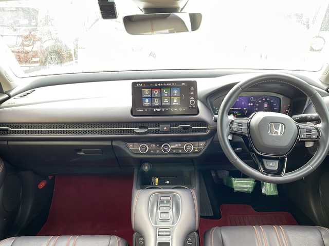 ホンダ ＺＲ－Ｖ ハイブリッド e:HEV Z 兵庫県 2023(令5)年 4.1万km プラチナホワイトパール 純正ナビ（AM/FM/BT）/・フルセグTV/クルーズコントロール/ヒルディセントコントロール/ステアリングスイッチ/パドルシフト/横滑り防止/パワーシート/シートヒーター/スポーツモード/エコモード/ドライブレコーダー/SOS