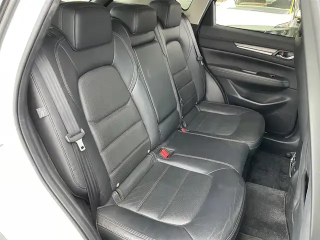 マツダ ＣＸ－５ XD Lパッケージ 東京都 2018(平30)年 3.5万km スノーフレイクホワイトパールマイカ ワンオーナー　/４ＷＤ　/純正ナビ　/ＢＯＳＥ　/全周囲カメラ　/フルセグＴＶ　/レザーシート　/前席パワーシート　/全席シートヒーター　/ステアリングヒーター　/追従クルコン　/電動リアゲート　/エンジンスターター　/禁煙