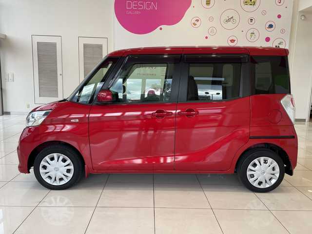 日産 デイズ ルークス X 埼玉県 2019(令1)年 3.9万km スパークリングレッドM エマージェンシーブレーキ/純正ナビ/　　CD/BT/フルセグ/アラウンドビューモニター/左パワースライドドア/コーナーセンサー/ETC/スマートキー/禁煙車