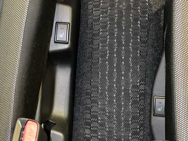 スズキ クロスビー 福井県 2018(平30)年 3.8万km スピーディーブルーメタリック/ブラック2トーンルーフ ワンオーナー/クルーズコントロール/デュアルセンサーブレーキサポート/レーンキープアシスト/コーナーセンサー/盗難防止装置/オートライト/シートヒーター/純正16インチアルミホイール/パドルシフト/LEDヘッドライト/フォグランプ/プッシュスタート/スマートキー