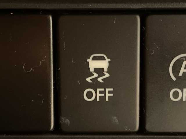 スズキ クロスビー 福井県 2018(平30)年 3.8万km スピーディーブルーメタリック/ブラック2トーンルーフ ワンオーナー/クルーズコントロール/デュアルセンサーブレーキサポート/レーンキープアシスト/コーナーセンサー/盗難防止装置/オートライト/シートヒーター/純正16インチアルミホイール/パドルシフト/LEDヘッドライト/フォグランプ/プッシュスタート/スマートキー