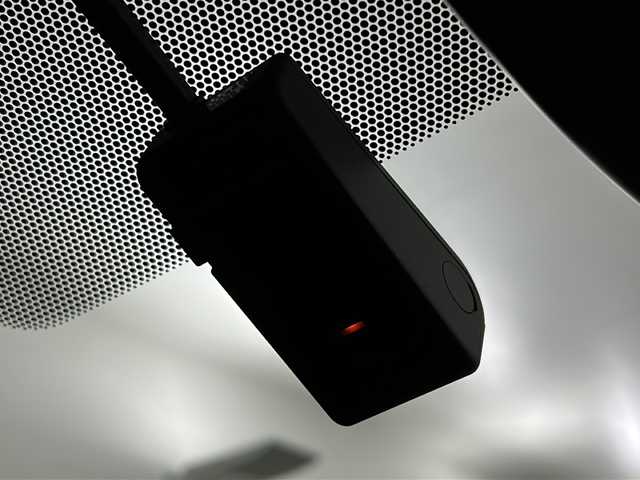 トヨタ カローラ スポーツ ハイブリッドG 宮城県 2022(令4)年 6.8万km アティチュードブラックマイカ 禁煙車/ワンオーナー/トヨタセーフティセンス/・プリクラッシュセーフティ/・レーントレーシングアシスト/・オートマチックハイビーム/・レーダークルーズコントロール/・ロードサインアシスト/・パーキングサポートブレーキ/ブラインドスポットモニター/リヤクロストラフィックアラート/純正9インチディスプレイオーディオ/・BT/AM/FM/USB/Mira/バックカメラ/純正ドライブレコーダー/ビルトインETC/電動パーキングブレーキ/オートホールド/革巻きステアリング/ステアリングスイッチ/プッシュスタート/スマートキー/ハーフレザーシート/LEDヘッドライト/LEDフォグランプ/純正フロアマット/社外18インチアルミホイール/横滑り防止装置/アイドリングストップ/ヘッドライトレベライザー/デュアルエアコン