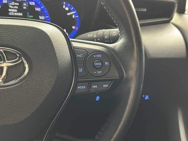 トヨタ カローラ スポーツ ハイブリッドG 宮城県 2022(令4)年 6.8万km アティチュードブラックマイカ 禁煙車/ワンオーナー/トヨタセーフティセンス/・プリクラッシュセーフティ/・レーントレーシングアシスト/・オートマチックハイビーム/・レーダークルーズコントロール/・ロードサインアシスト/・パーキングサポートブレーキ/ブラインドスポットモニター/リヤクロストラフィックアラート/純正9インチディスプレイオーディオ/・BT/AM/FM/USB/Mira/バックカメラ/純正ドライブレコーダー/ビルトインETC/電動パーキングブレーキ/オートホールド/革巻きステアリング/ステアリングスイッチ/プッシュスタート/スマートキー/ハーフレザーシート/LEDヘッドライト/LEDフォグランプ/純正フロアマット/社外18インチアルミホイール/横滑り防止装置/アイドリングストップ/ヘッドライトレベライザー/デュアルエアコン