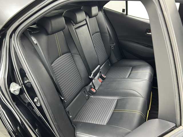 トヨタ カローラ スポーツ ハイブリッドG 宮城県 2022(令4)年 6.8万km アティチュードブラックマイカ 禁煙車/ワンオーナー/トヨタセーフティセンス/・プリクラッシュセーフティ/・レーントレーシングアシスト/・オートマチックハイビーム/・レーダークルーズコントロール/・ロードサインアシスト/・パーキングサポートブレーキ/ブラインドスポットモニター/リヤクロストラフィックアラート/純正9インチディスプレイオーディオ/・BT/AM/FM/USB/Mira/バックカメラ/純正ドライブレコーダー/ビルトインETC/電動パーキングブレーキ/オートホールド/革巻きステアリング/ステアリングスイッチ/プッシュスタート/スマートキー/ハーフレザーシート/LEDヘッドライト/LEDフォグランプ/純正フロアマット/社外18インチアルミホイール/横滑り防止装置/アイドリングストップ/ヘッドライトレベライザー/デュアルエアコン