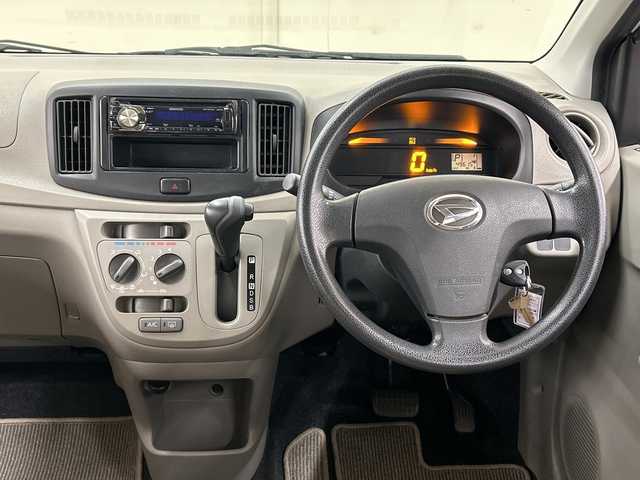 ダイハツ ミラ イース Lf メモリアルエディション 道央・札幌 2012(平24)年 5万km スカイブルー 4WD//リモコンキー//ドアバイザー//パワーウィンド//夏タイヤ付き//社外オーディオ//盗難防止装置//純正フロアマット