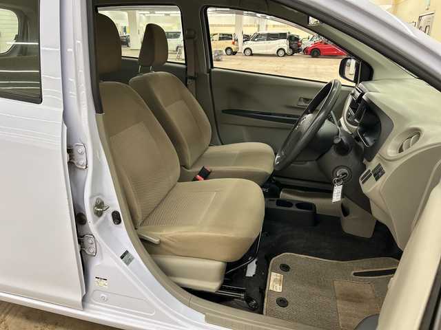 ダイハツ ミラ イース Lf メモリアルエディション 道央・札幌 2012(平24)年 5万km スカイブルー 4WD//リモコンキー//ドアバイザー//パワーウィンド//夏タイヤ付き//社外オーディオ//盗難防止装置//純正フロアマット