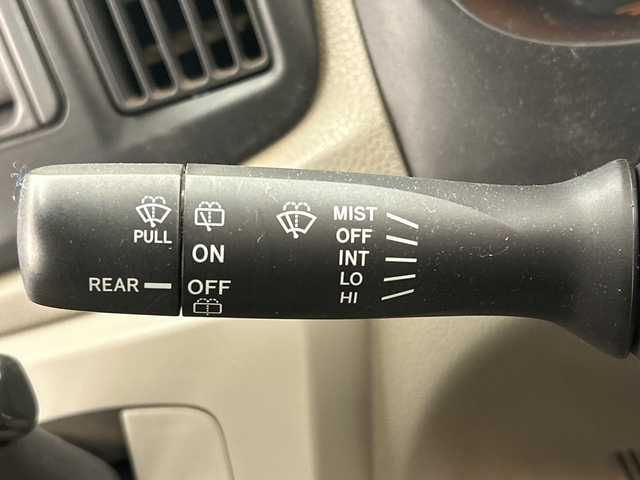 ダイハツ ミラ イース Lf メモリアルエディション 道央・札幌 2012(平24)年 5万km スカイブルー 4WD//リモコンキー//ドアバイザー//パワーウィンド//夏タイヤ付き//社外オーディオ//盗難防止装置//純正フロアマット