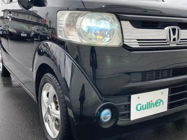 ホンダ Ｎ ＢＯＸ スラッシュ X ターボパッケージ 静岡県 2015(平27)年 8.2万km スマートブラック あんしんパッケージ/純正7インチナビ(VRM-155VFi)/　AM FM CD DVD Bluetooth MusicRack/前後方ドライブレコーダー/クルーズコントロール/シートヒーター(前席)/ステアリングヒーター/HIDオートヘッドランプ/サウンドマッピングシステム/ワイヤレス充電/パドルシフト/スマートキー2本/ターボ/社外14インチアルミホイール/ETC/バックモニター/フルセグTV