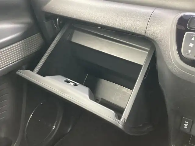 ホンダ Ｎ ＢＯＸ スラッシュ X ターボパッケージ 静岡県 2015(平27)年 8.2万km スマートブラック あんしんパッケージ/純正7インチナビ(VRM-155VFi)/　AM FM CD DVD Bluetooth MusicRack/前後方ドライブレコーダー/クルーズコントロール/シートヒーター(前席)/ステアリングヒーター/HIDオートヘッドランプ/サウンドマッピングシステム/ワイヤレス充電/パドルシフト/スマートキー2本/ターボ/社外14インチアルミホイール/ETC/バックモニター/フルセグTV