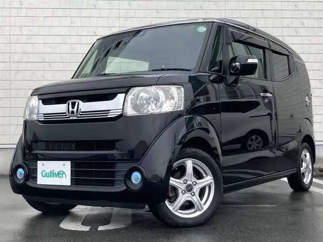 ホンダ Ｎ ＢＯＸ スラッシュ X ターボパッケージ 静岡県 2015(平27)年 8.2万km スマートブラック あんしんパッケージ/純正7インチナビ(VRM-155VFi)/　AM FM CD DVD Bluetooth MusicRack/前後方ドライブレコーダー/クルーズコントロール/シートヒーター(前席)/ステアリングヒーター/HIDオートヘッドランプ/サウンドマッピングシステム/ワイヤレス充電/パドルシフト/スマートキー2本/ターボ/社外14インチアルミホイール/ETC/バックモニター/フルセグTV