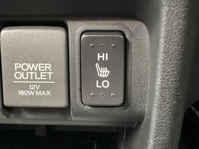 ホンダ Ｎ ＢＯＸ スラッシュ X ターボパッケージ 静岡県 2015(平27)年 8.2万km スマートブラック あんしんパッケージ/純正7インチナビ(VRM-155VFi)/　AM FM CD DVD Bluetooth MusicRack/前後方ドライブレコーダー/クルーズコントロール/シートヒーター(前席)/ステアリングヒーター/HIDオートヘッドランプ/サウンドマッピングシステム/ワイヤレス充電/パドルシフト/スマートキー2本/ターボ/社外14インチアルミホイール/ETC/バックモニター/フルセグTV