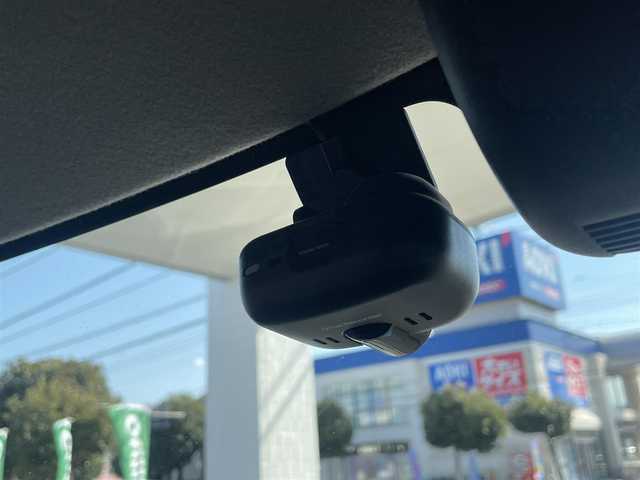 スズキ スペーシア カスタム HYBRID XS ターボ 新潟県 2020(令2)年 6.7万km ピュアホワイトP ワンオーナー/純正8インチメモリナビ（CN-RZ865）/・Bluetoothオーディオ/・CD/DVD/・フルセグTV/・AM/FM/全方位カメラ/クルーズコントロール（追従走行付き）/両側パワースライドドア/前席シートヒーター/前方ドライブレコーダー/純正15インチAW/純正フロアマット/電動格納ミラー/プッシュスタート/ETC/保証書/取扱説明書/スペアキー